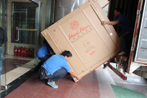 修武钢琴贵重工艺品无忧运